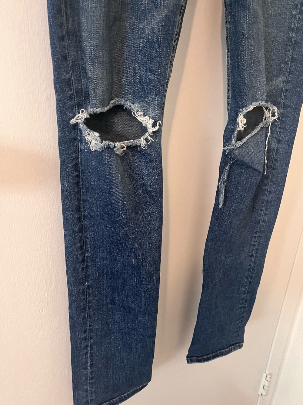 Rag & Bone Women’s Skinny Jeans Distressed Destroyed Ripped Knee Size 30 - Picture 5 of 15